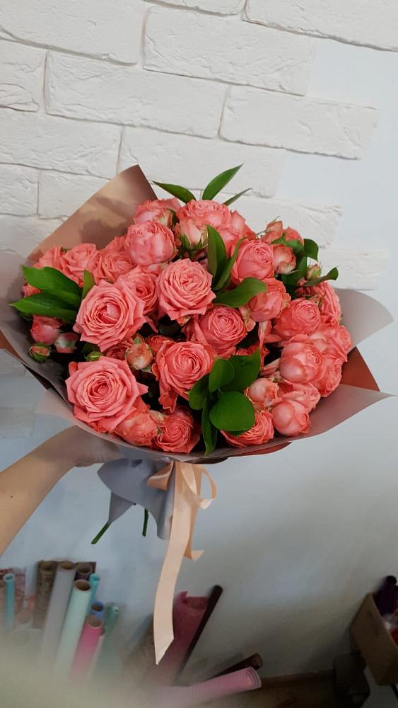 Букет цветов из: Розы в Рождественно