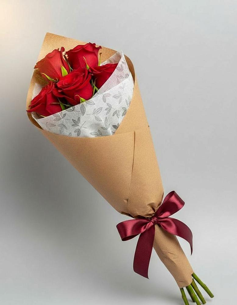 Букет цветов из: Розы в Рождественно
