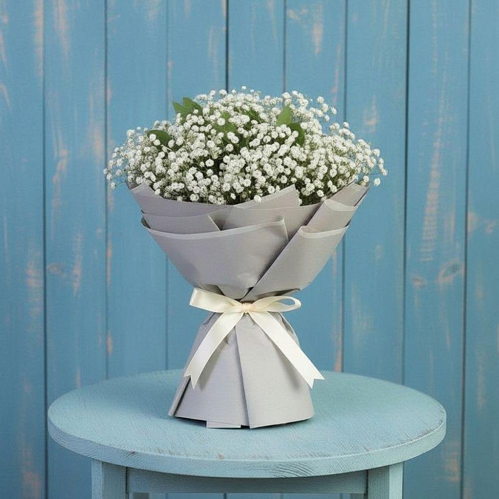 Букет цветов из: Гипсофила в Рождественно