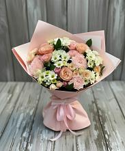 Букет цветов из:  Гвоздики, Розы и Хризантемы в Рождественно