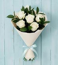 Букет цветов из:  Розы в Рождественно