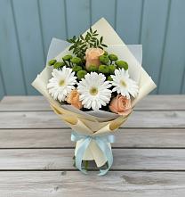 Букет цветов из:  Герберы, Розы и Хризантемы #REPLACE_PRED# Рождественно