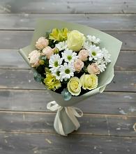 Букет цветов из:  Альстромерии, Розы и Хризантемы в Рождественно