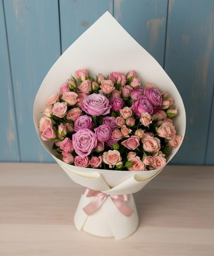 Букет цветов из: Розы в Рождественно