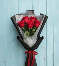 Букет цветов из:  Розы в Рождественно
