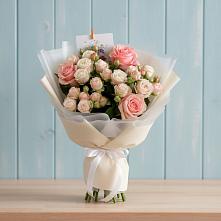 Букет цветов из:  Розы в Рождественно