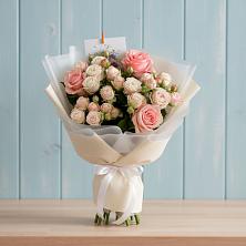 Букет цветов из:  Розы в Рождественно