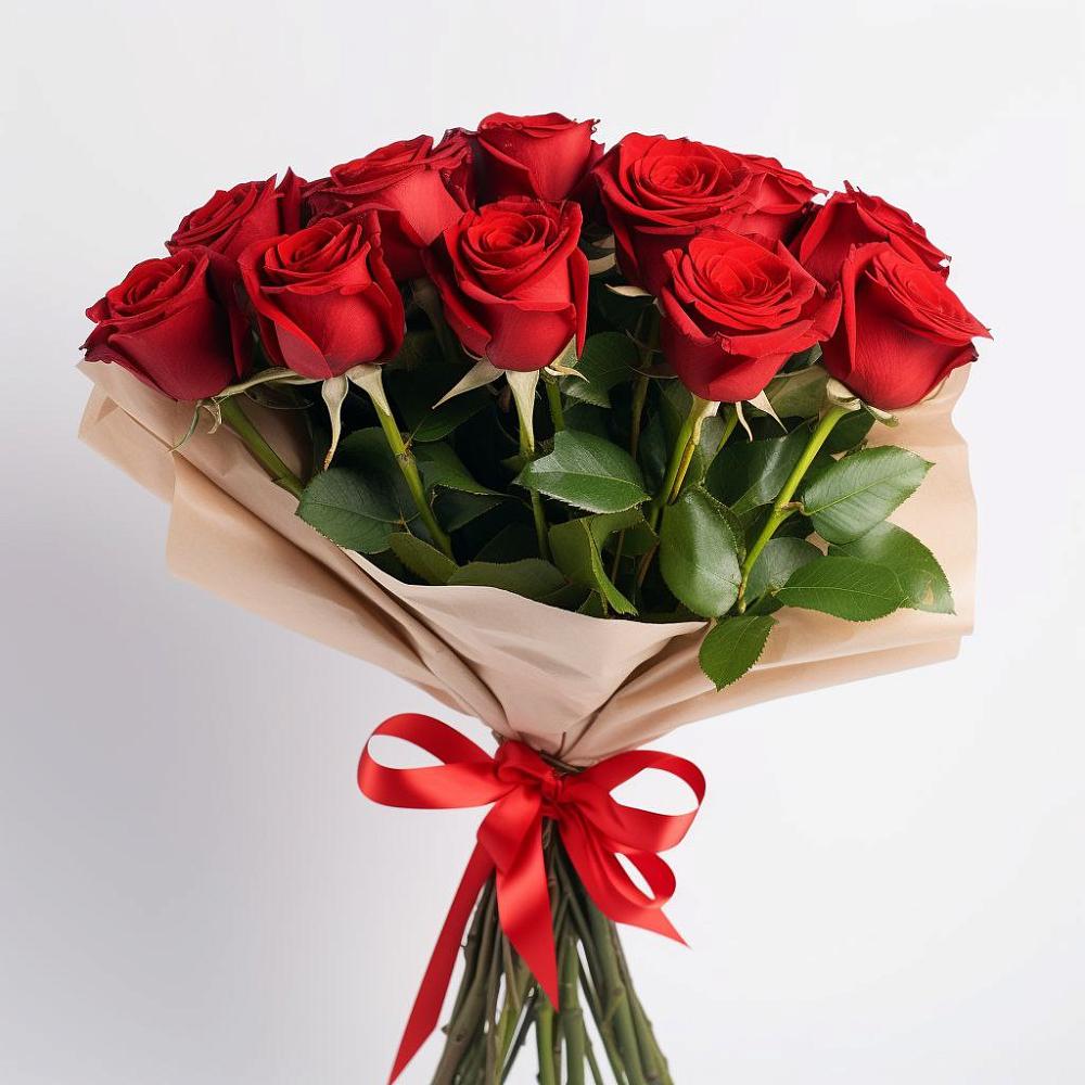 Букет 11 Красных роз Эдлесс Лав в Рождественно