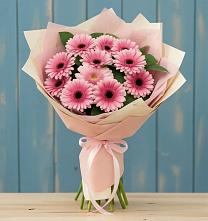 Букет цветов из:  Герберы в Рождественно