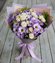 Букет цветов из:  Хризантемы и Розы в Рождественно